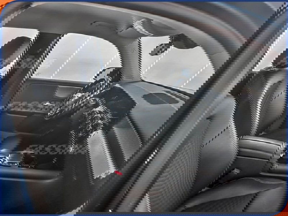 Mercedes-Benz GLB usata a Milano (15)