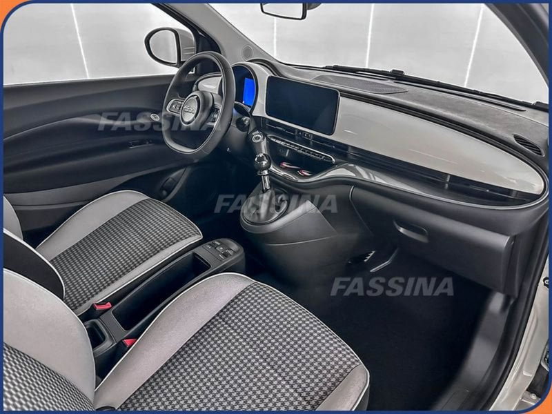 Fiat 500 nuova a Milano (11)