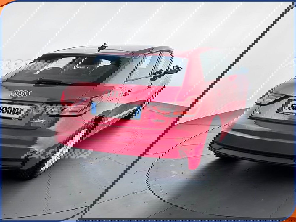 Audi A1 Sportback usata a Milano (6)