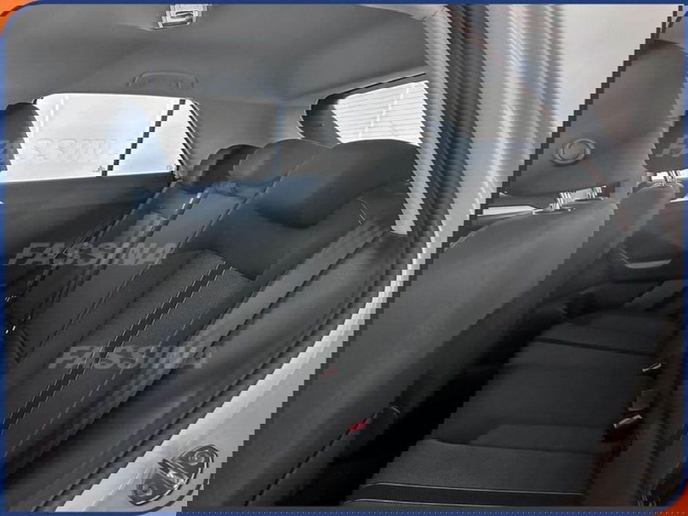 Volkswagen T-Roc usata a Milano (10)