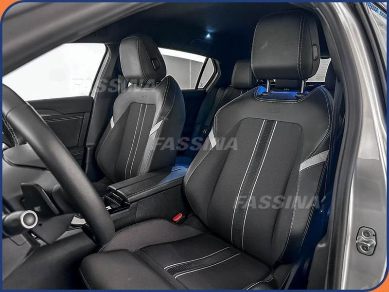 Opel Astra usata a Milano (8)