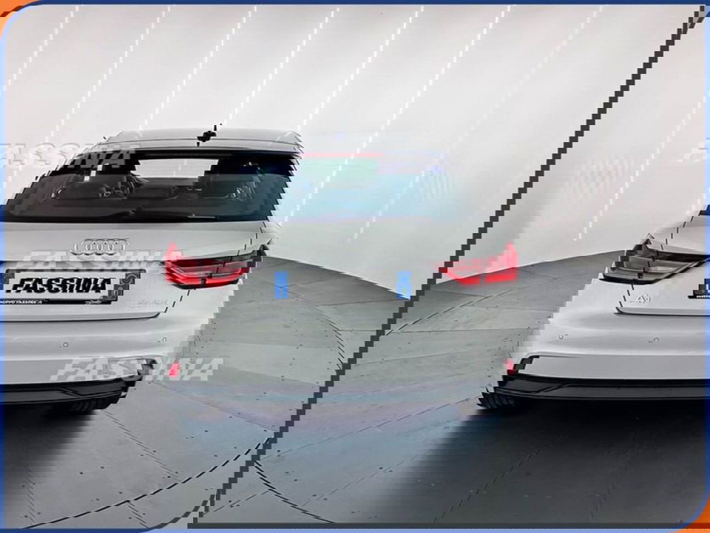 Audi A1 Sportback usata a Milano (5)
