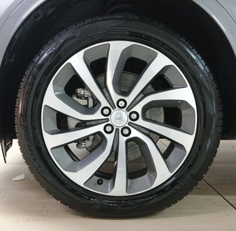 Land Rover Discovery Sport usata a Catanzaro (9)