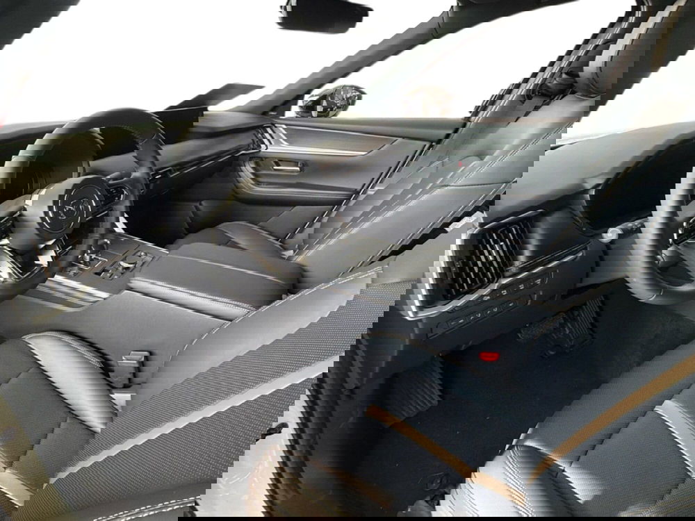 Mazda CX-60 nuova a Udine (14)