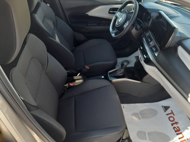 Suzuki Swift nuova a L'Aquila (5)