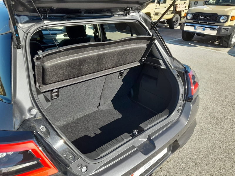 Suzuki Swift nuova a L'Aquila (4)