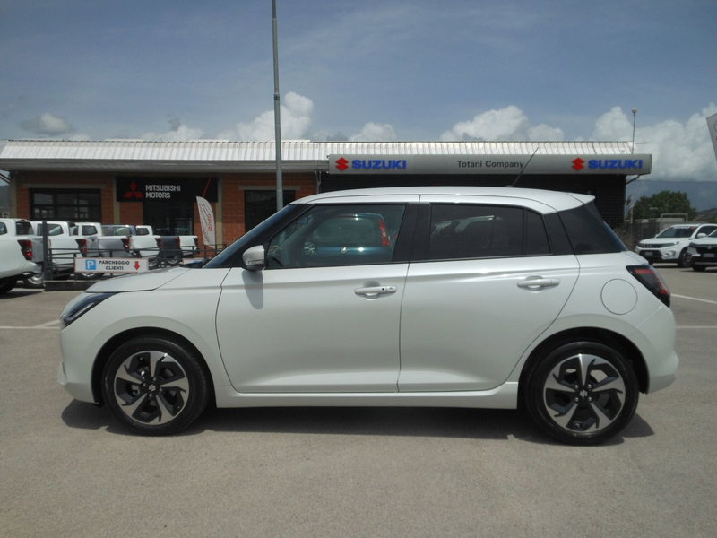 Suzuki Swift nuova a L'Aquila (12)