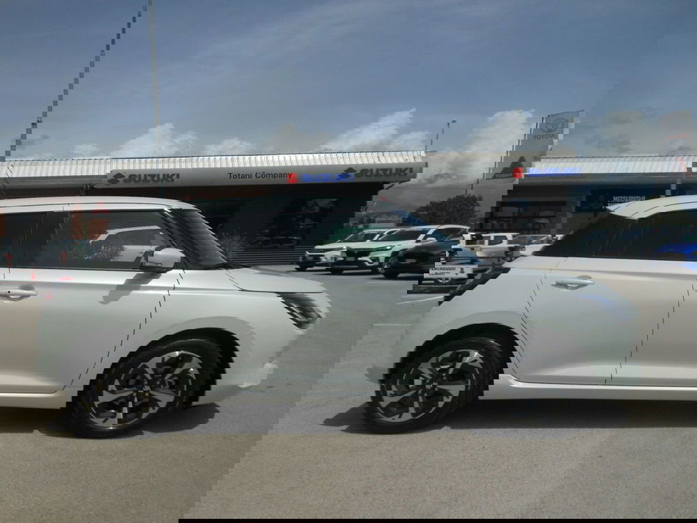 Suzuki Swift nuova a L'Aquila (4)