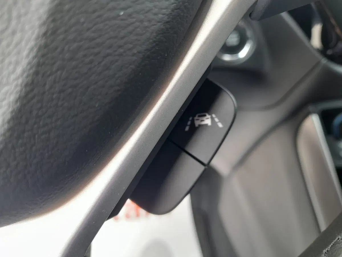Suzuki S-Cross nuova a L'Aquila (10)