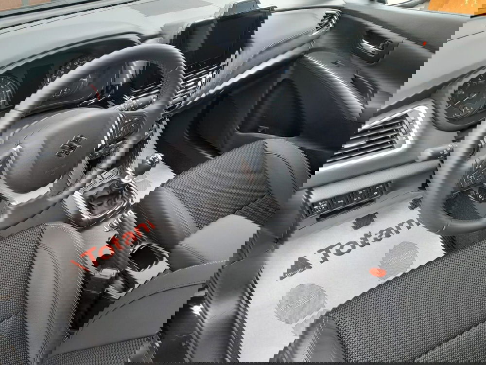 Suzuki S-Cross nuova a L'Aquila (13)