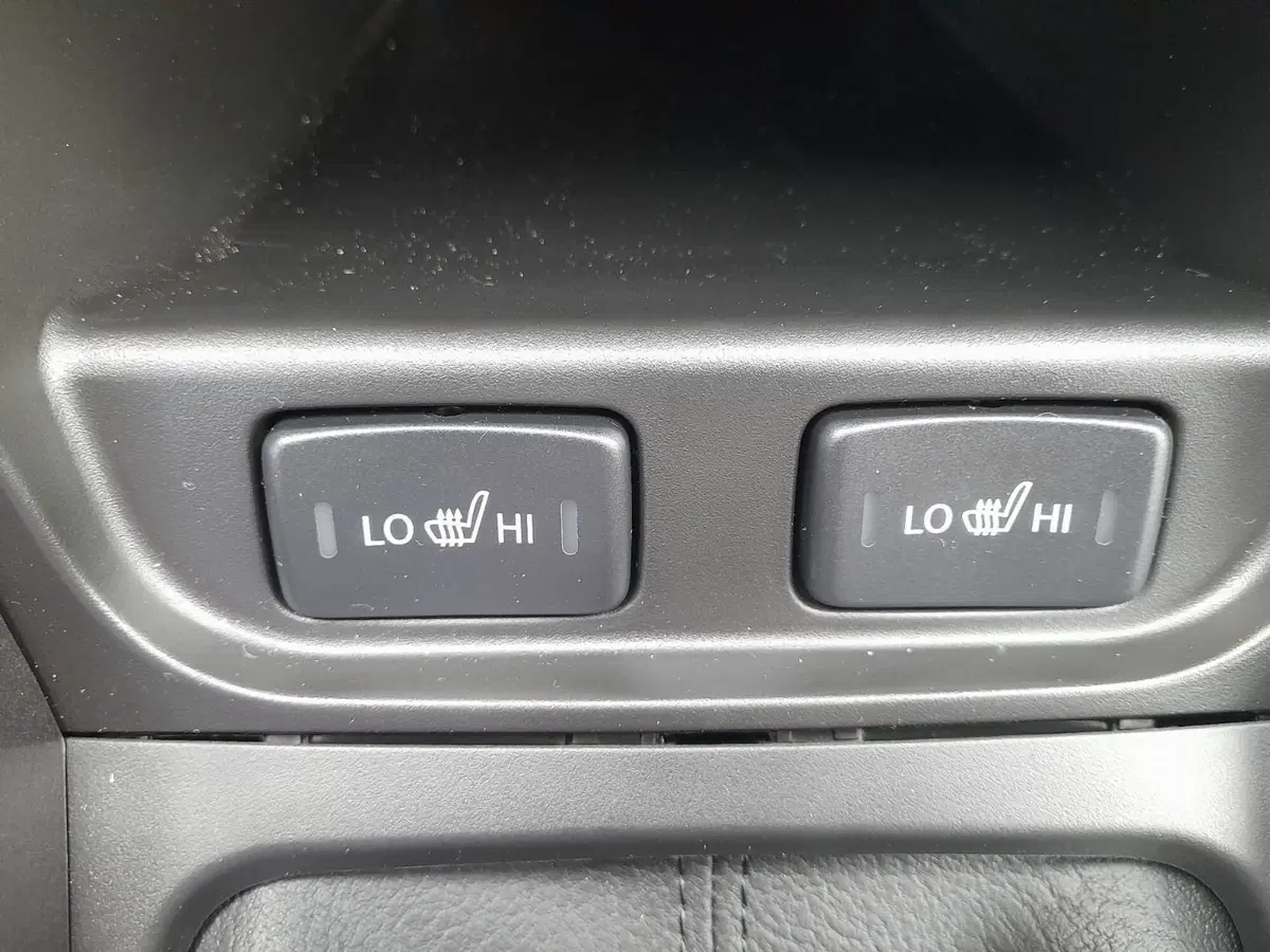 Suzuki S-Cross nuova a L'Aquila (17)