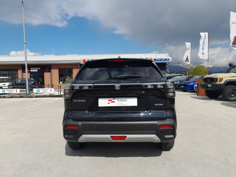 Suzuki S-Cross nuova a L'Aquila (5)