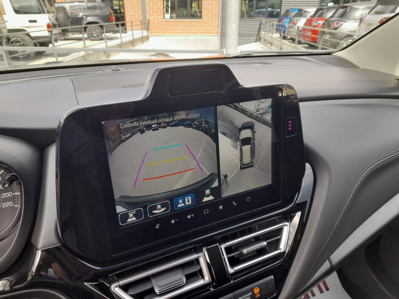 Suzuki S-Cross nuova a L'Aquila (6)