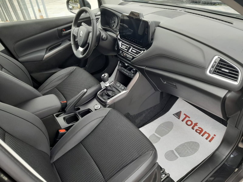 Suzuki S-Cross nuova a L'Aquila (8)