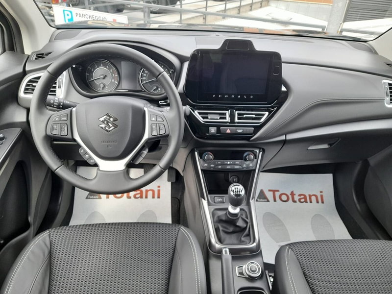 Suzuki S-Cross nuova a L'Aquila (9)