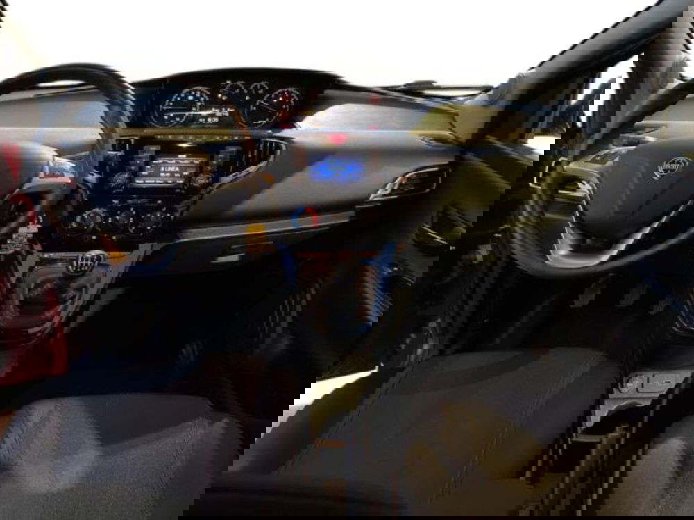 Lancia Ypsilon usata a Ancona (11)