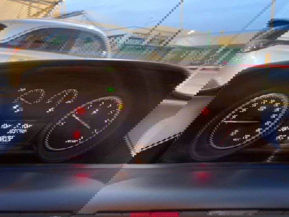 Lancia Ypsilon usata a Ancona (12)