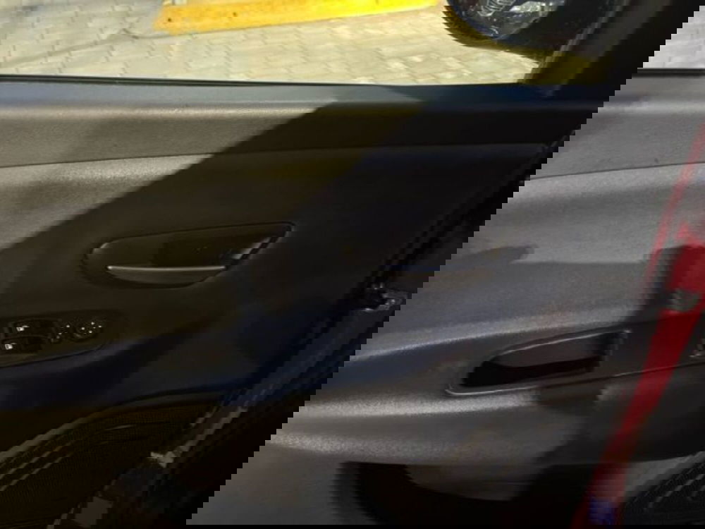 Lancia Ypsilon usata a Ancona (13)