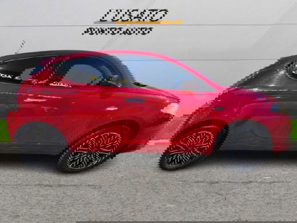 Lancia Ypsilon usata a Ancona (3)