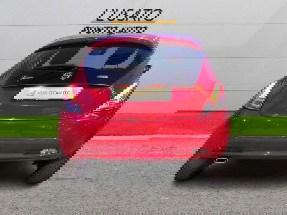 Lancia Ypsilon usata a Ancona (6)