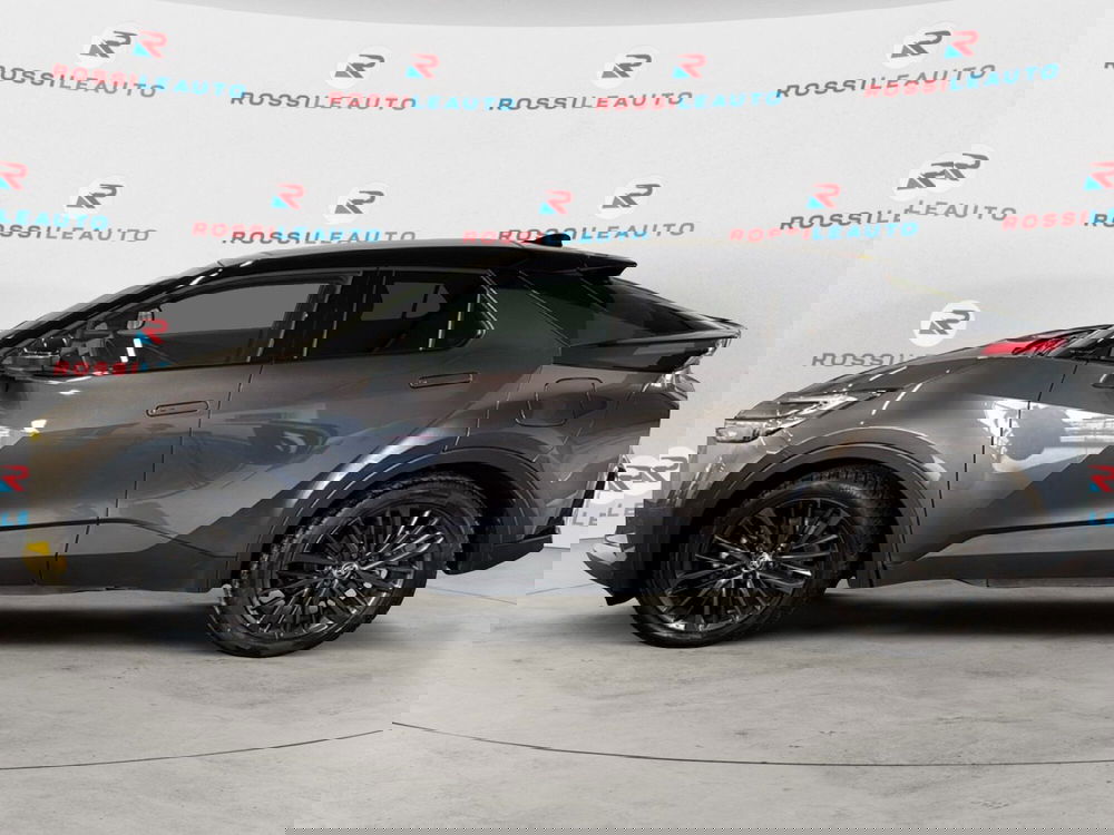 Toyota Toyota C-HR usata a Massa-Carrara (3)