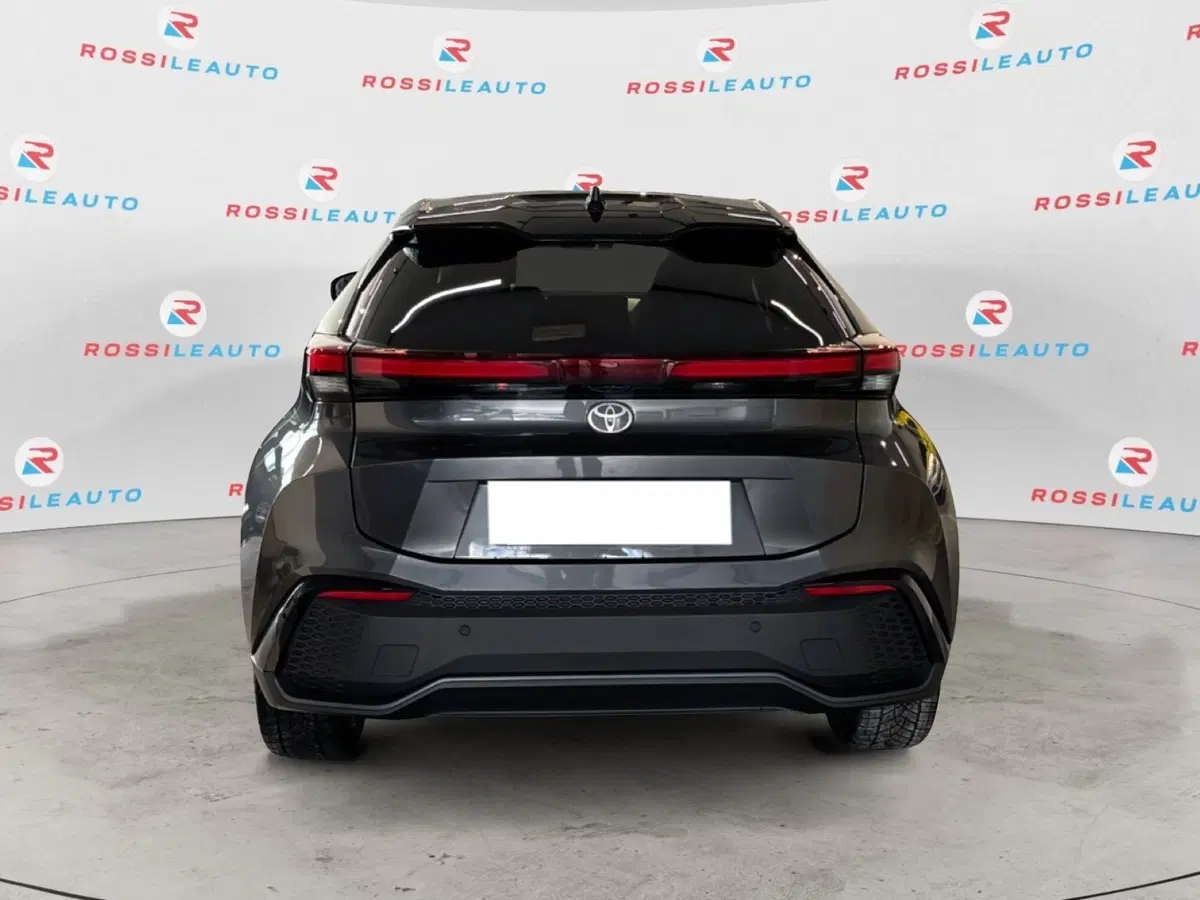 Toyota Toyota C-HR usata a Massa-Carrara (4)