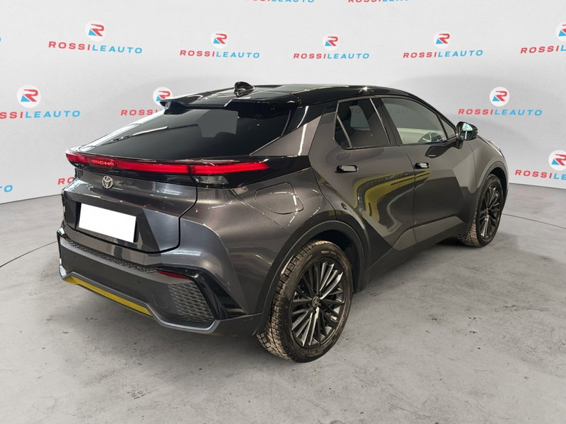 Toyota Toyota C-HR usata a Massa-Carrara (5)
