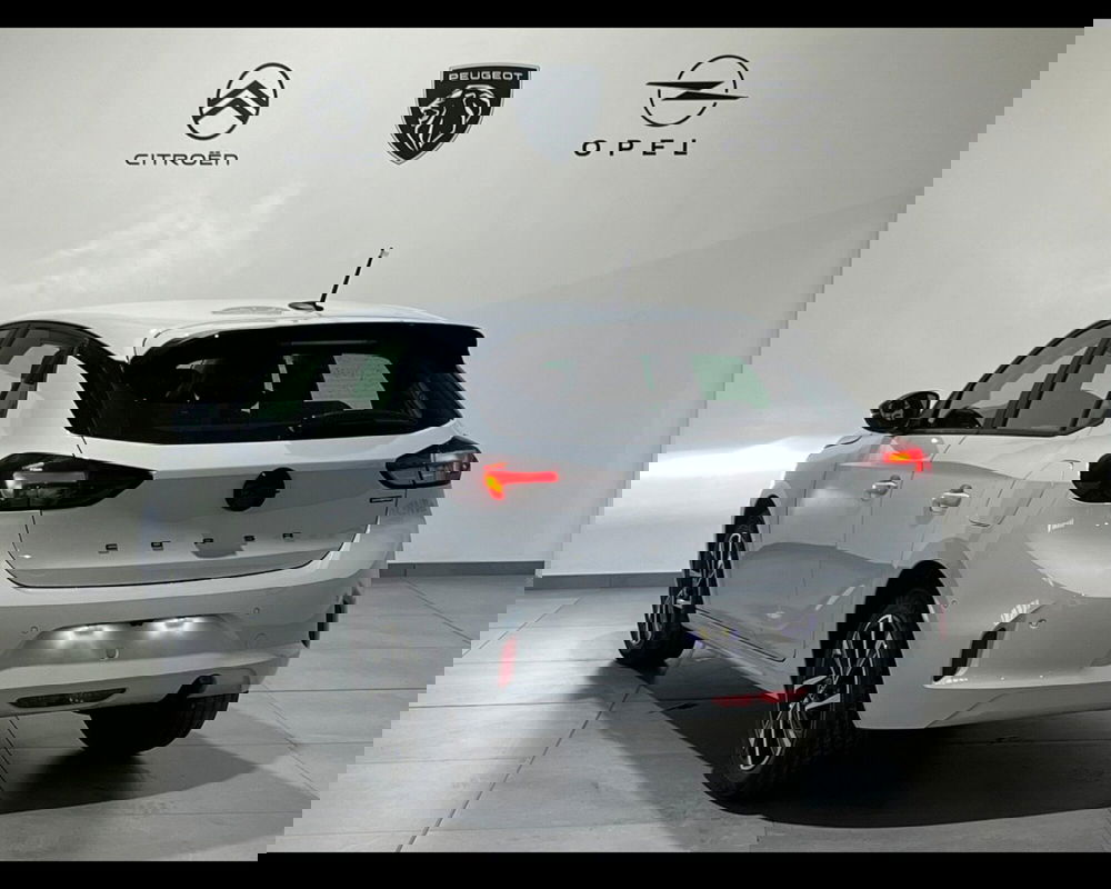 Opel Corsa nuova a Alessandria (3)