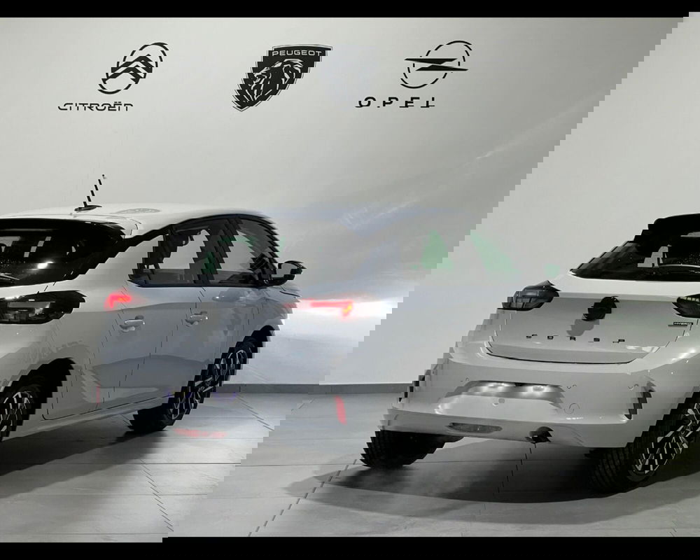 Opel Corsa nuova a Alessandria (5)