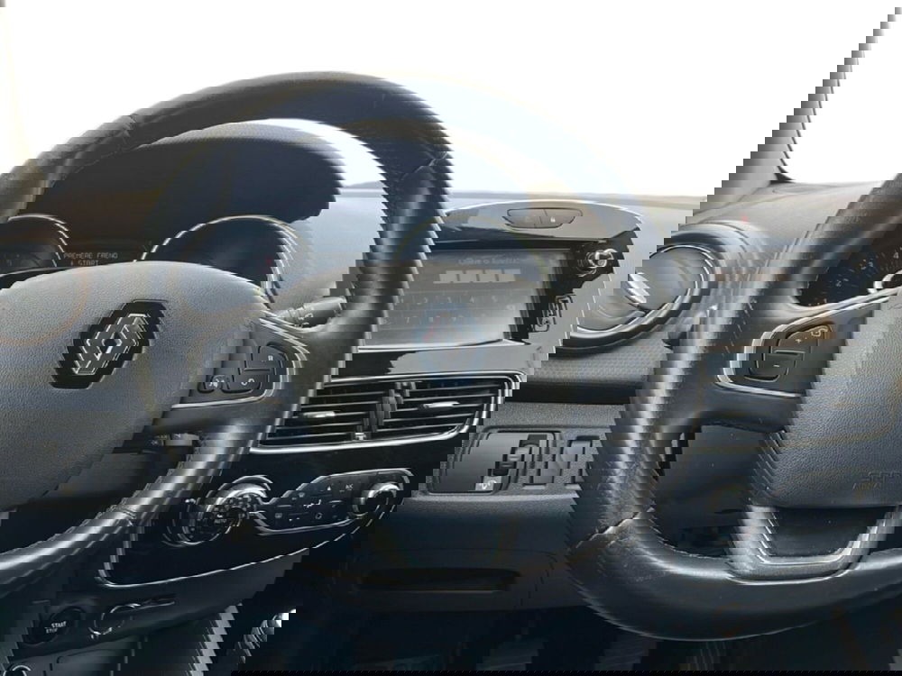 Renault Clio Sporter usata a Roma (12)