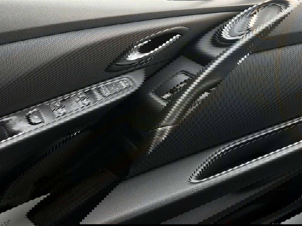 Renault Clio Sporter usata a Roma (13)