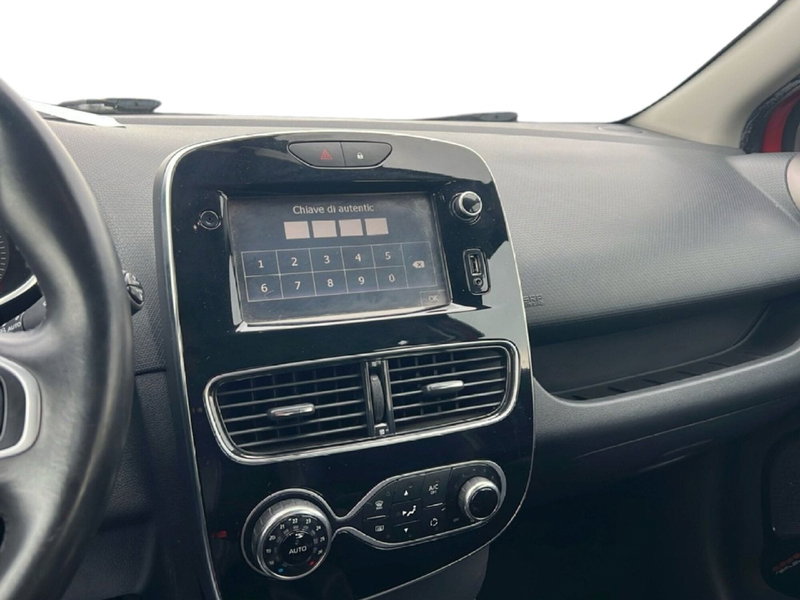 Renault Clio Sporter usata a Roma (14)