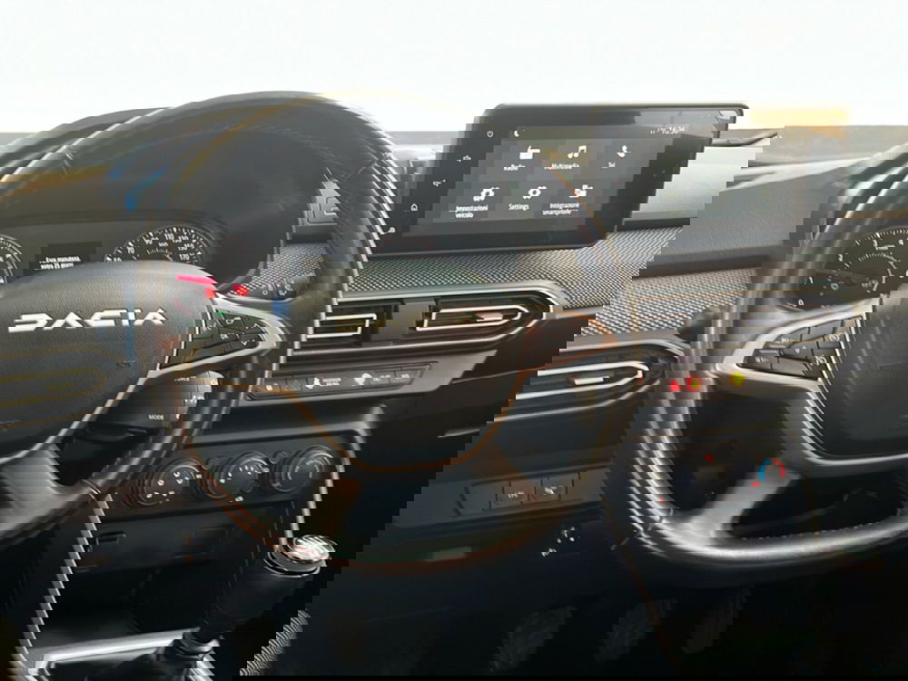 Dacia Jogger usata a Roma (12)