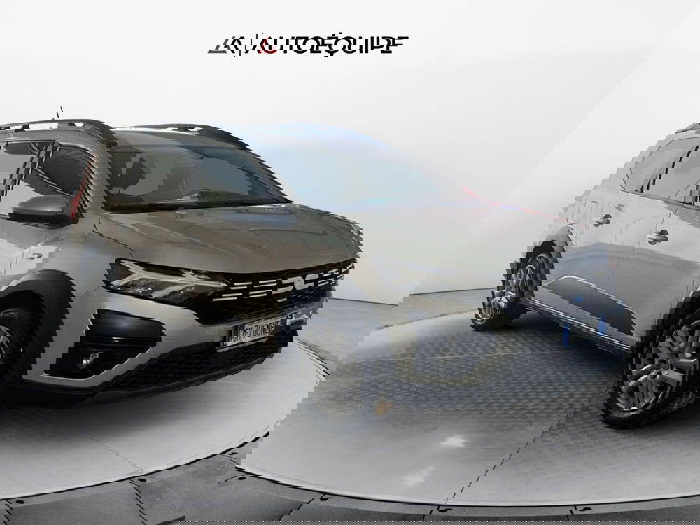 Dacia Jogger usata a Roma (7)