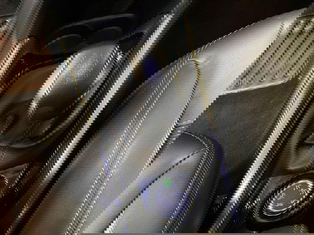 Peugeot 2008 usata a Torino (11)