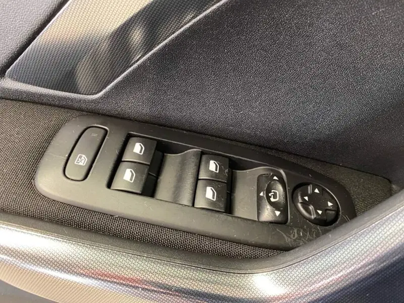Peugeot 2008 usata a Torino (12)