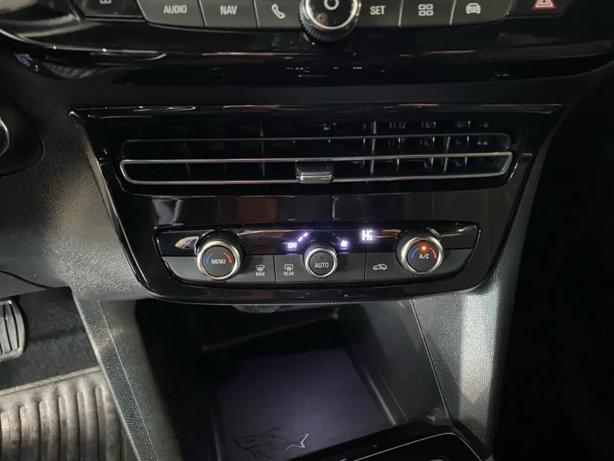 Opel Mokka usata a Torino (11)