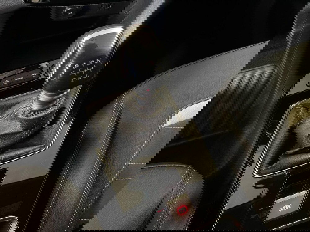 Opel Mokka usata a Torino (12)