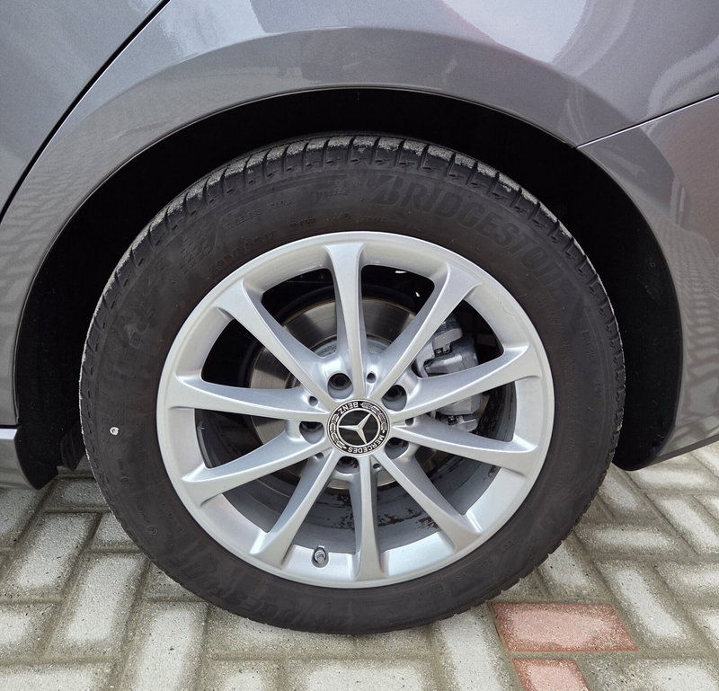 Mercedes-Benz Classe B usata a Torino (15)