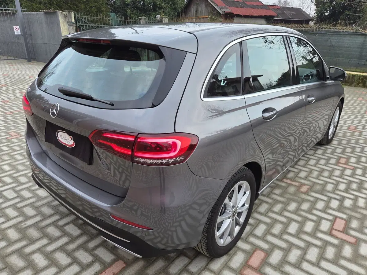Mercedes-Benz Classe B usata a Torino (3)