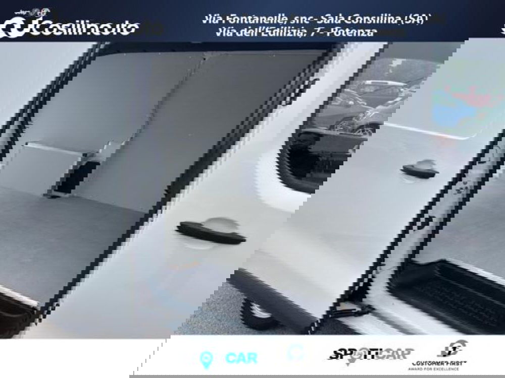 Fiat Scudo Furgone usata a Salerno (10)