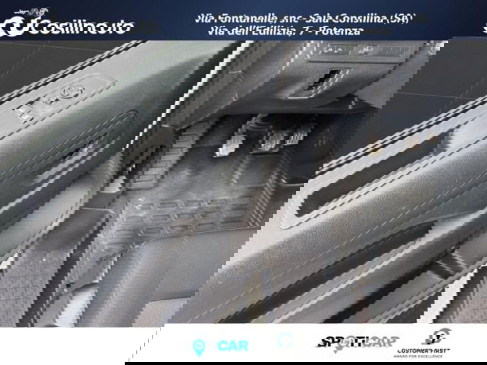 Fiat Scudo Furgone usata a Salerno (16)