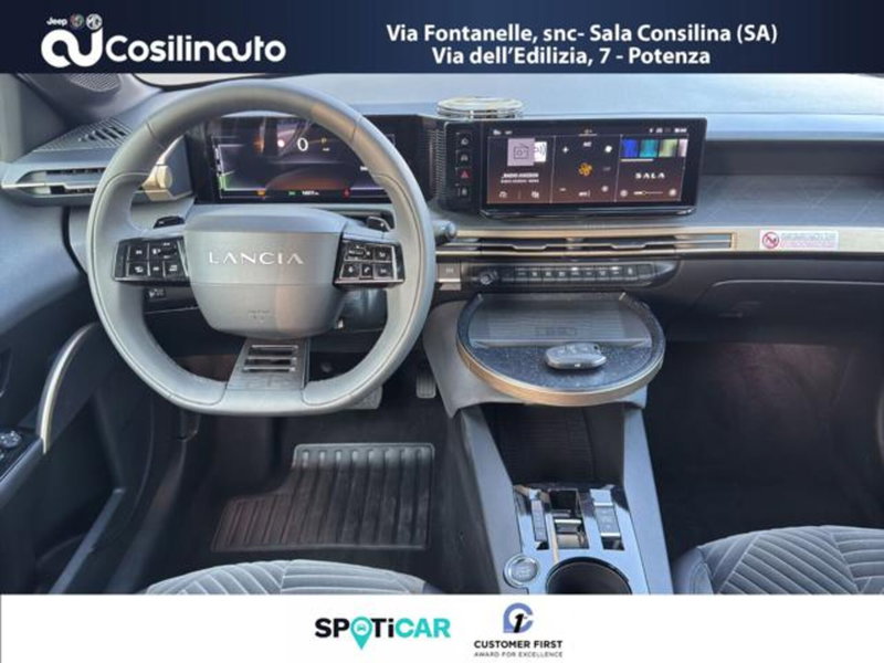 Lancia Ypsilon usata a Salerno (11)