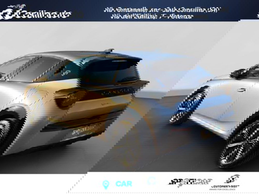 Lancia Ypsilon usata a Salerno (3)