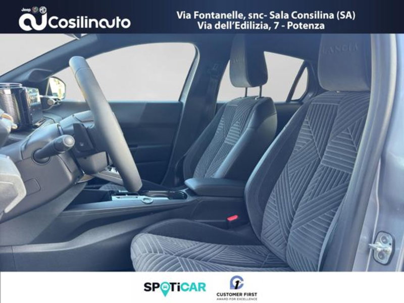Lancia Ypsilon usata a Salerno (9)