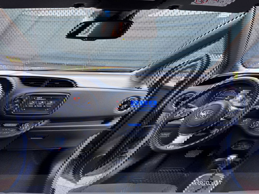 Toyota Yaris usata a Como (8)
