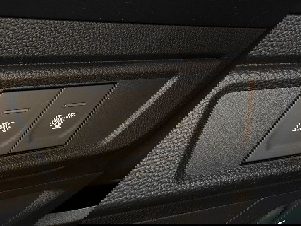 Dacia Jogger usata a Monza e Brianza (12)