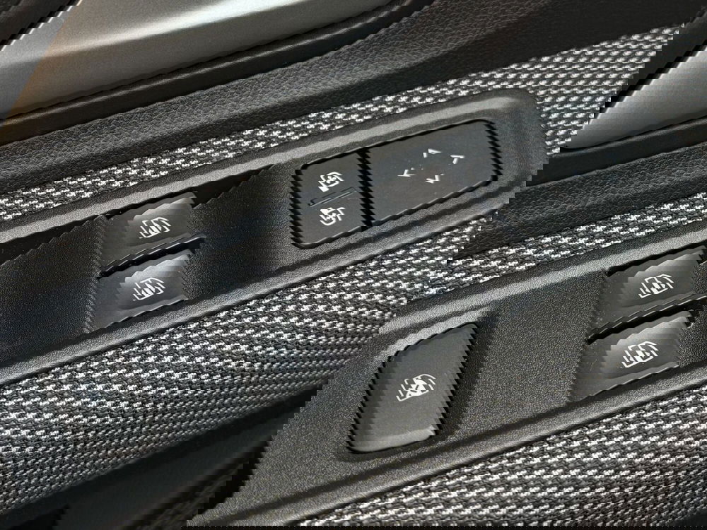 Dacia Jogger usata a Monza e Brianza (13)