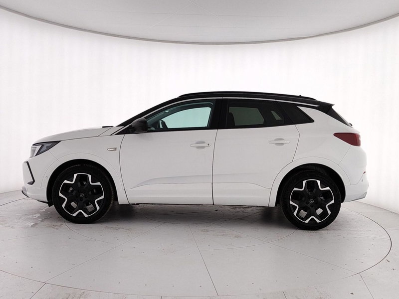 Opel Grandland usata a Caserta (8)