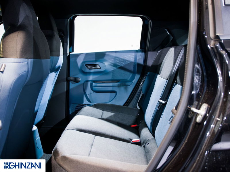 Fiat Grande Panda nuova a Bergamo (11)